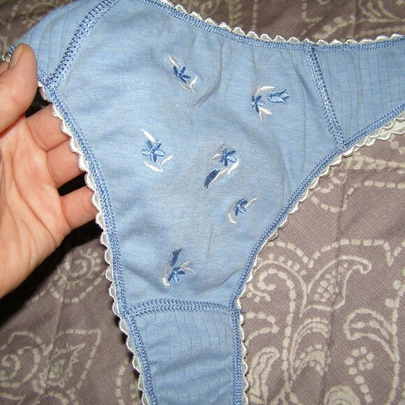 NWOT size Small Stretchy COTTON Thong Cute Blue Floral Embroidery - Picture 5 of 9